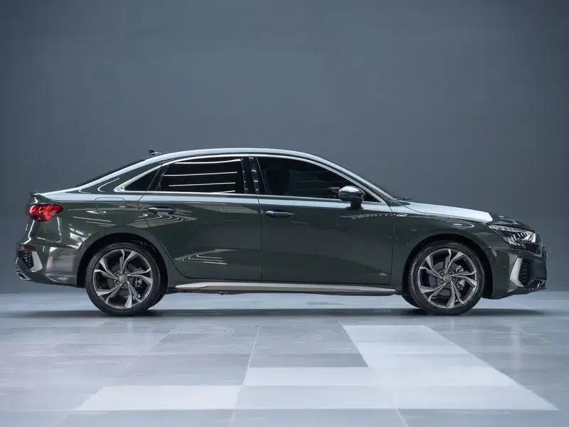 2022 Audi A3 A3L Limousine 35 TFSI Luxury Sport — миниатюра 7