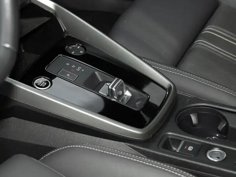 2023 Audi A3 A3L Limousine 35 TFSI Luxury Sport — миниатюра 12