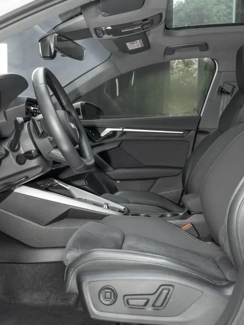 2023 Audi A3 A3L Limousine 35 TFSI Luxury Sport — миниатюра 20