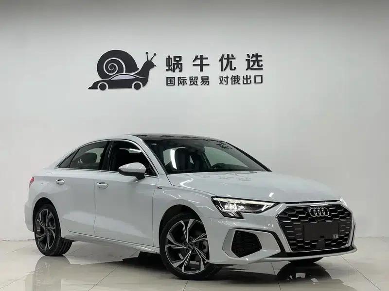 Audi A3 2023 Facelift A3L Limousine 35 TFSI Luxury Sport — миниатюра 3