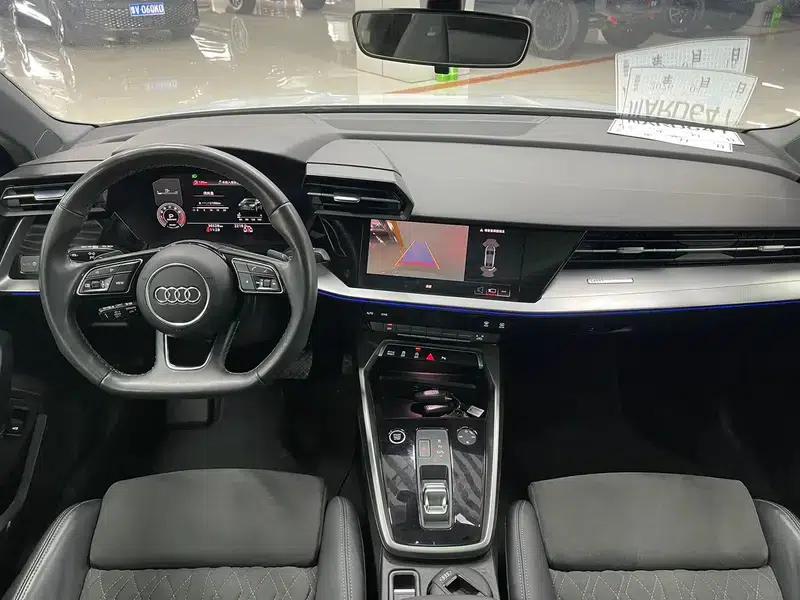 Audi A3 2023 Facelift A3L Limousine 35 TFSI Luxury Sport — миниатюра 8