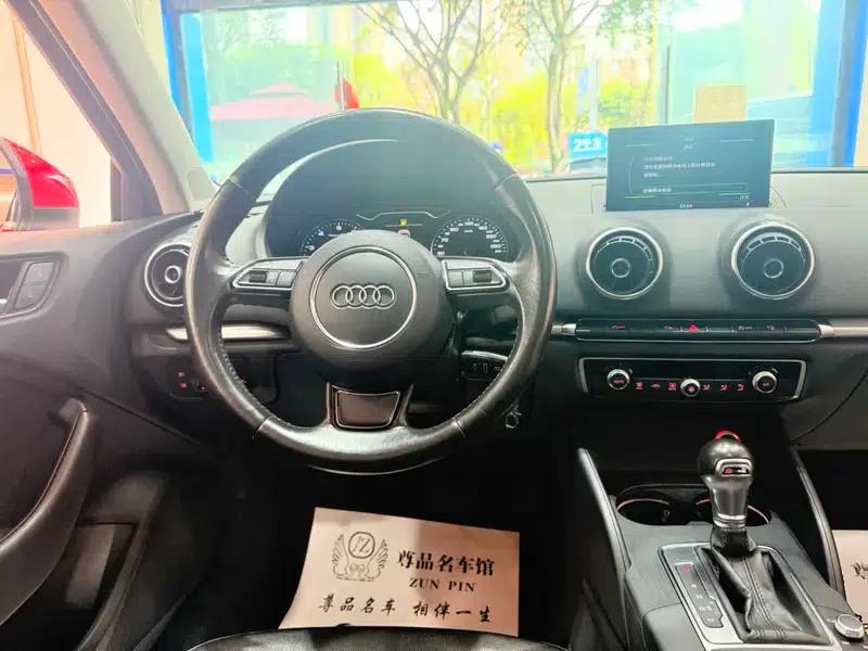Audi A3 2015 Limousine 40 TFSI Automatic Comfort — миниатюра 11