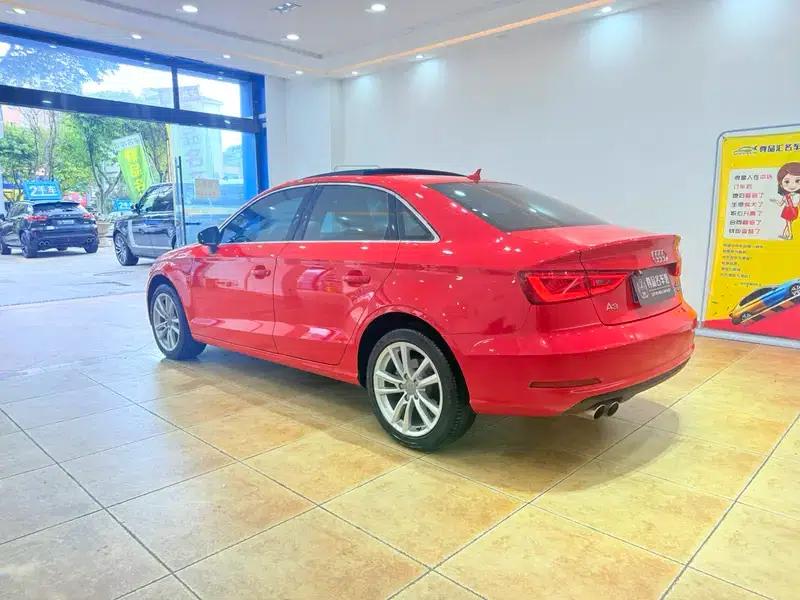 Audi A3 2015 Limousine 40 TFSI Automatic Comfort — миниатюра 4