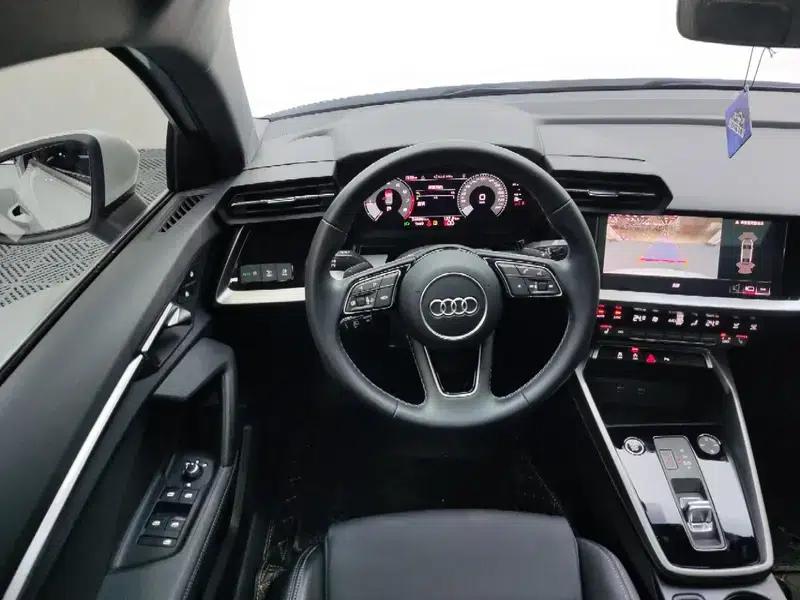 Audi A3 2023 Facelift A3L Limousine 35 TFSI Sporty Edition — миниатюра 16