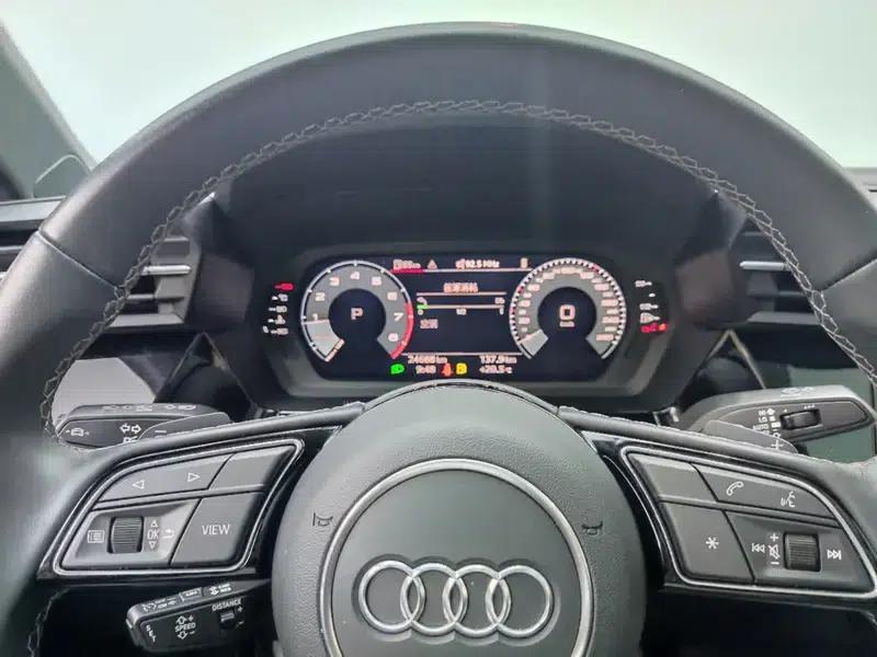 Audi A3 2023 Facelift A3L Limousine 35 TFSI Sporty Edition — миниатюра 17