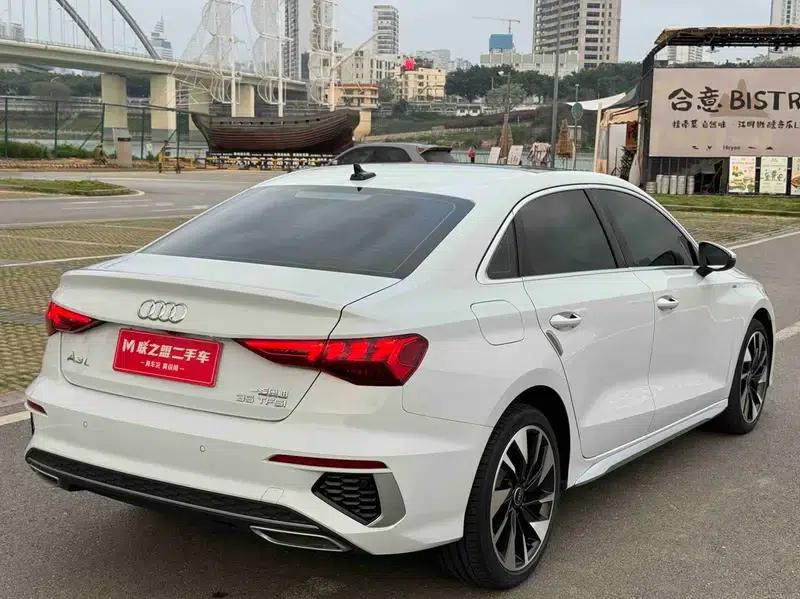 Audi A3 2023 Facelift A3L Limousine 35 TFSI Sporty Edition — миниатюра 7