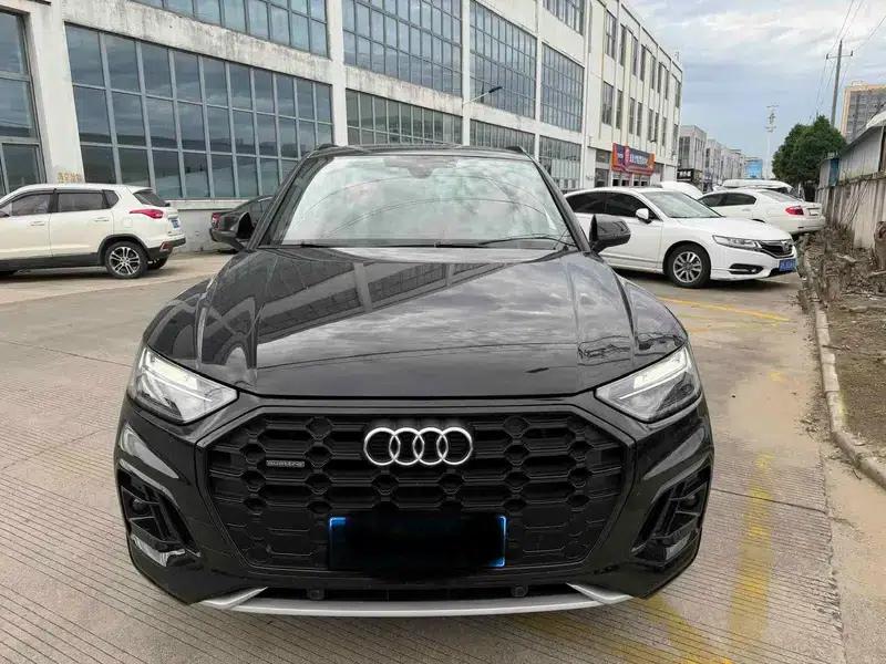 Audi Q5L 2023 40T Luxury Dynamic — миниатюра 2