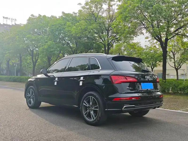 Audi Q5L 2020 40 TFSI Luxury Fashion Edition — миниатюра 3