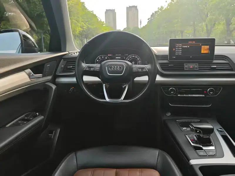 Audi Q5L 2020 40 TFSI Luxury Fashion Edition — миниатюра 7