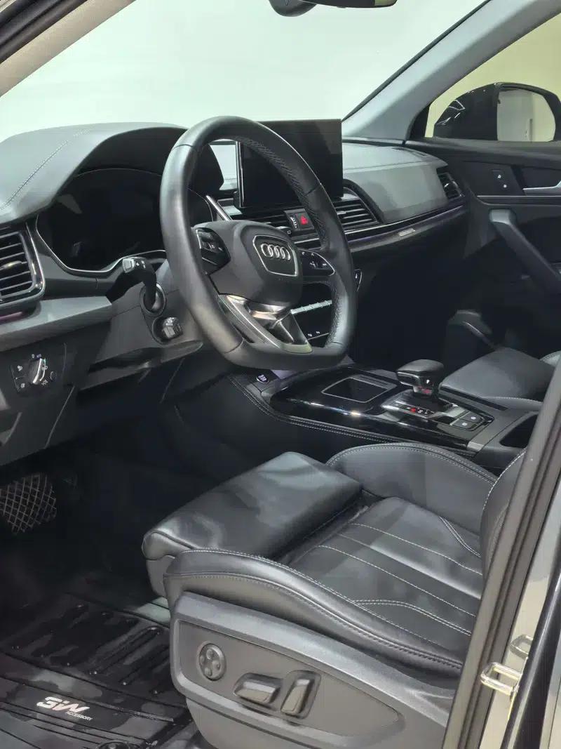 Audi Q5L 2022 40T Luxury Dynamic — миниатюра 13