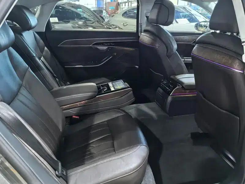2018 Audi A8 A8L 55 TFSI quattro Luxury — миниатюра 16