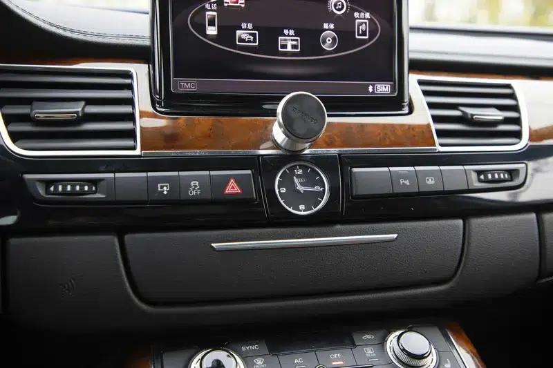 2011 Audi A8 A8L 3.0 TFSI quattro Comfort (213kW) — миниатюра 16