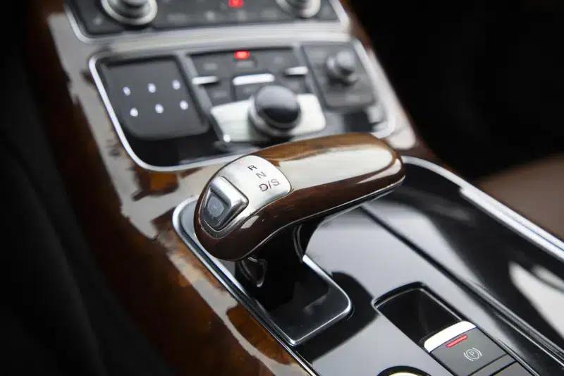 2011 Audi A8 A8L 3.0 TFSI quattro Comfort (213kW) — миниатюра 20