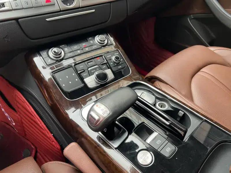2014 Audi A8 A8L 45 TFSI quattro Luxury — миниатюра 19