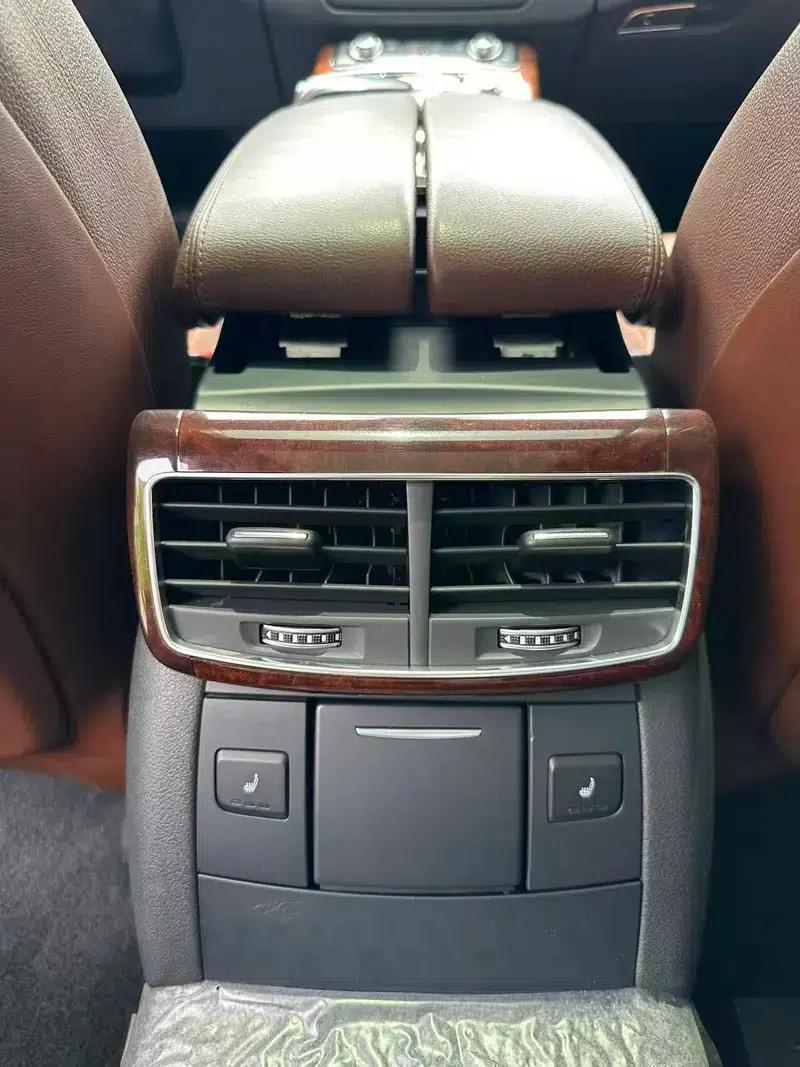 2011 Audi A8 A8L 3.0 TFSI quattro Luxury (245kW) — миниатюра 9