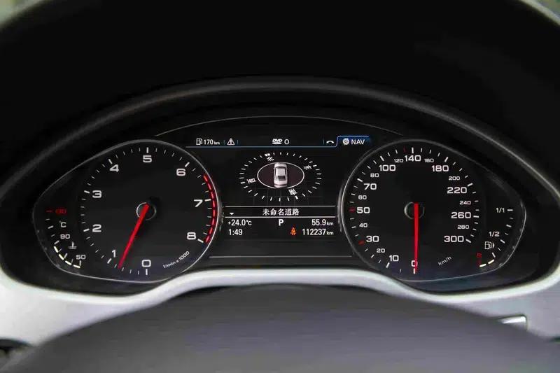2016 Audi A8 A8L 45 TFSI quattro Comfort — миниатюра 17