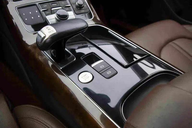 2016 Audi A8 A8L 45 TFSI quattro Comfort — миниатюра 23