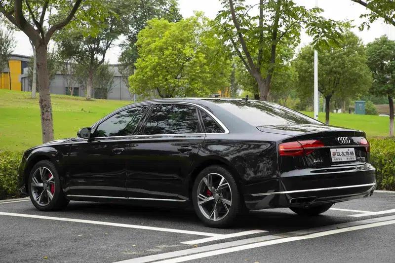 2016 Audi A8 A8L 45 TFSI quattro Comfort — миниатюра 5