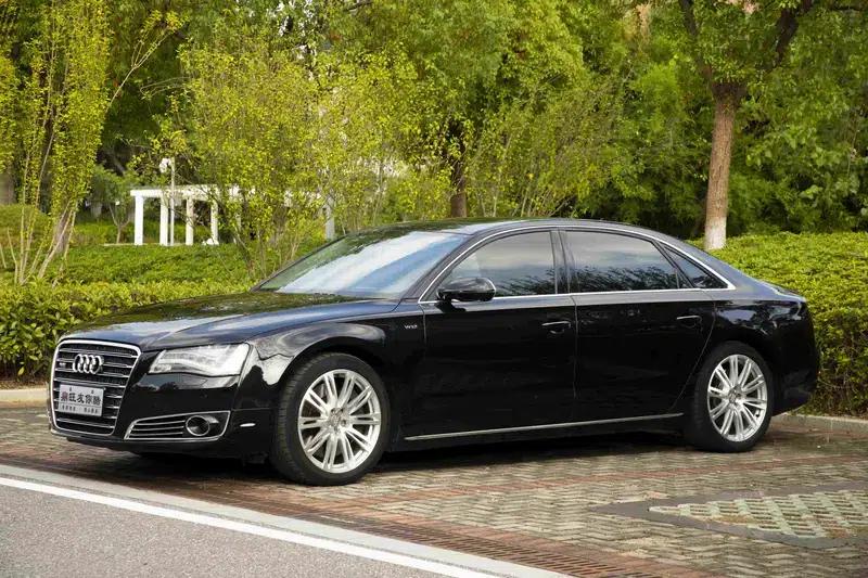 2012 Audi A8 A8L 6.3 FSI W12 quattro — миниатюра 1