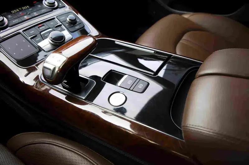 2012 Audi A8 A8L 6.3 FSI W12 quattro — миниатюра 25