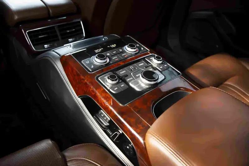 2012 Audi A8 A8L 6.3 FSI W12 quattro — миниатюра 26
