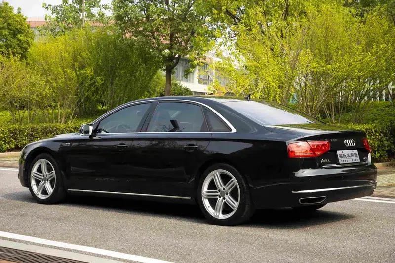 2012 Audi A8 A8L 6.3 FSI W12 quattro — миниатюра 5