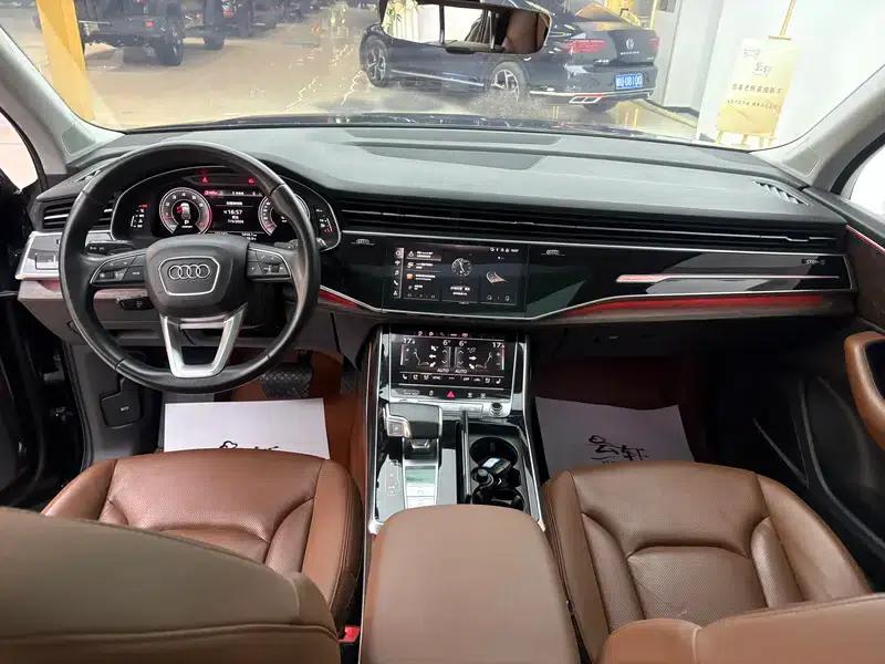 Audi Q7 2021 55 TFSI quattro S line Sport — миниатюра 12