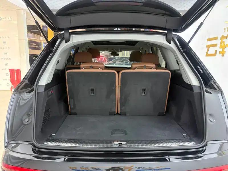 Audi Q7 2021 55 TFSI quattro S line Sport — миниатюра 16