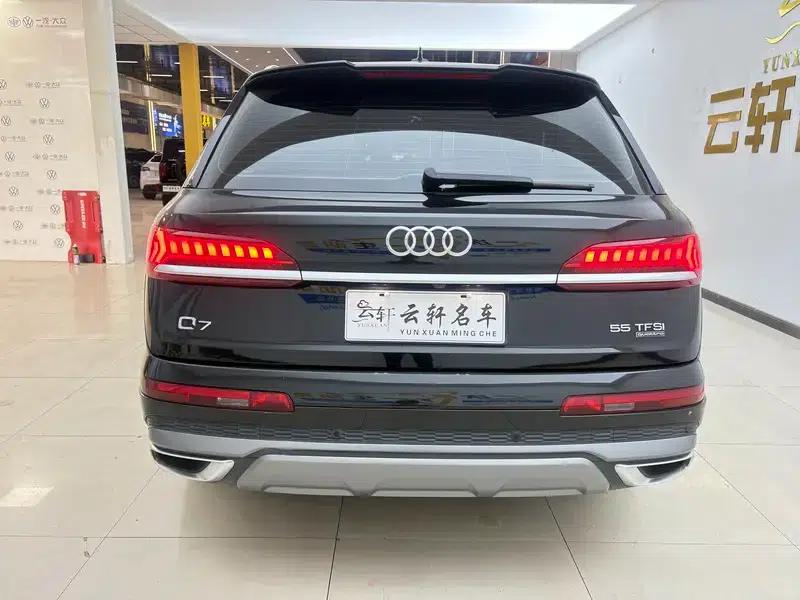 Audi Q7 2021 55 TFSI quattro S line Sport — миниатюра 5