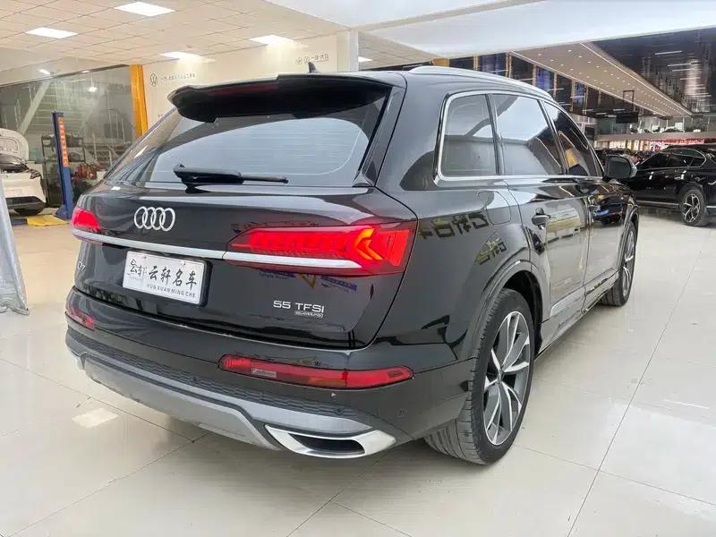 Audi Q7 2021 55 TFSI quattro S line Sport — миниатюра 6