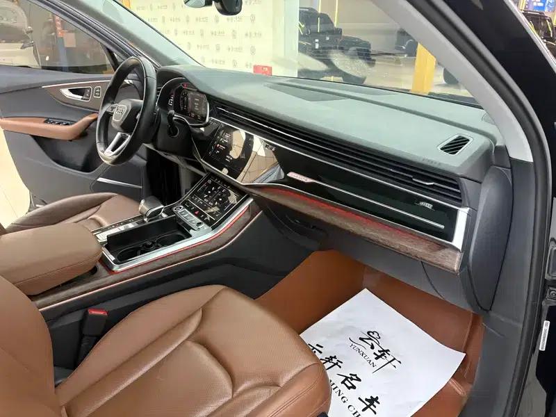 Audi Q7 2021 55 TFSI quattro S line Sport — миниатюра 9