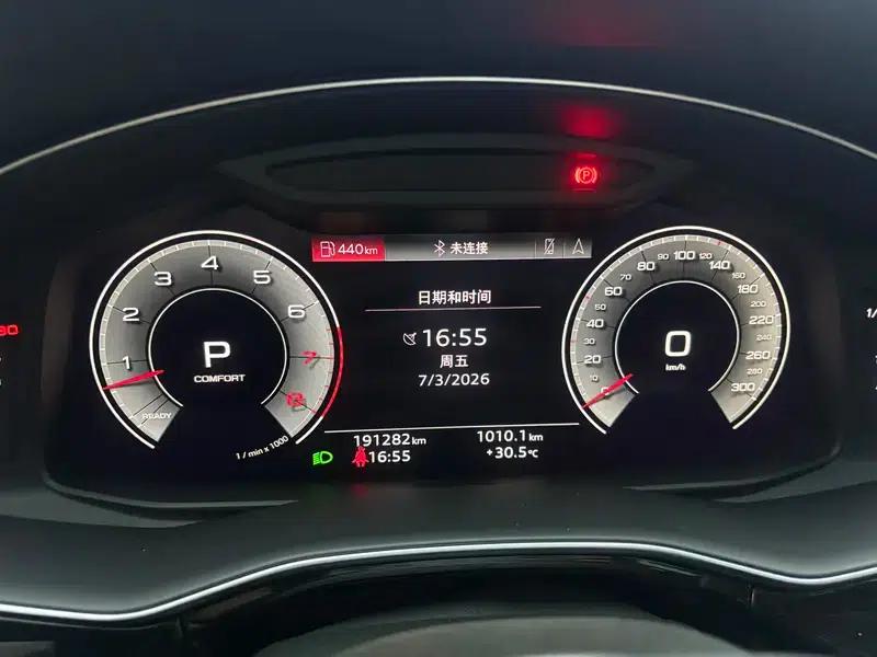 Audi Q7 2021 55 TFSI quattro S line Sport — миниатюра 10