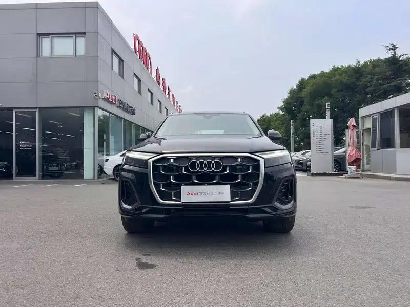 Audi Q7 2024 45 TFSI quattro S line Sport — миниатюра 2