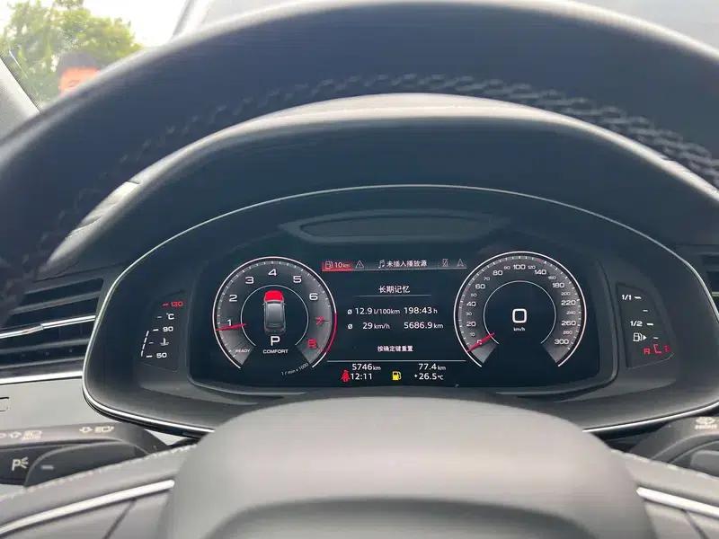 Audi Q7 2024 45 TFSI quattro S line Sport — миниатюра 7
