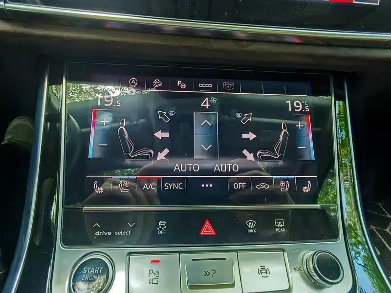 Audi Q7 2024 45 TFSI quattro S line Sport — миниатюра 14