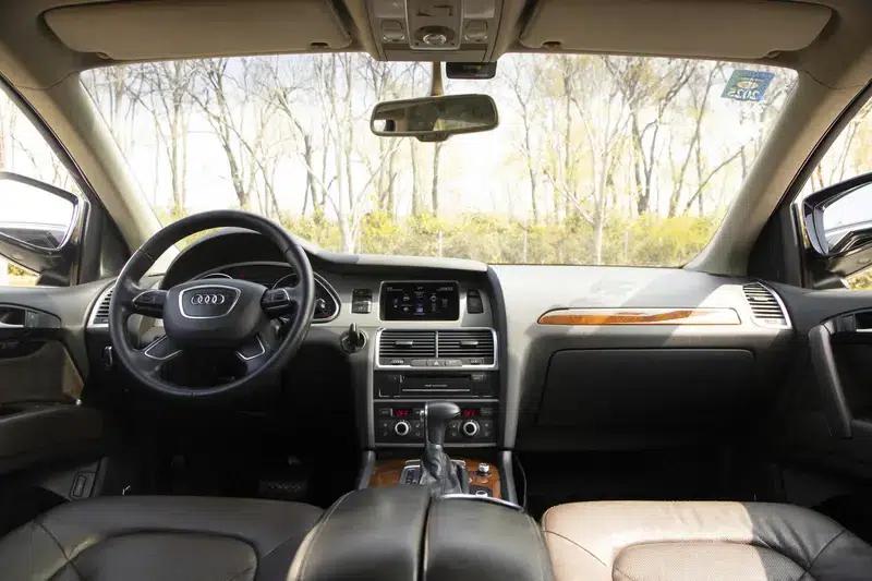 Audi Q7 2015 40 TFSI Classic Edition — миниатюра 18