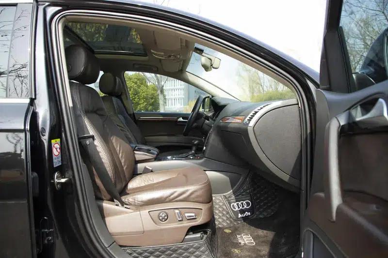 Audi Q7 2015 40 TFSI Classic Edition — миниатюра 28