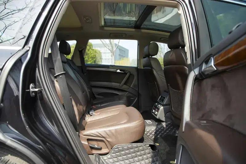 Audi Q7 2015 40 TFSI Classic Edition — миниатюра 29