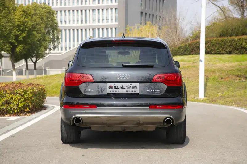 Audi Q7 2015 40 TFSI Classic Edition — миниатюра 6