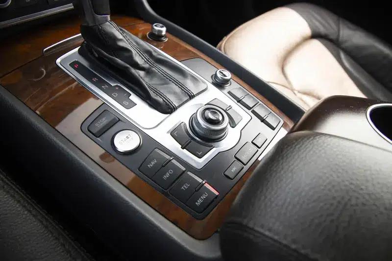 Audi Q7 2015 40 TFSI Classic Edition — миниатюра 10
