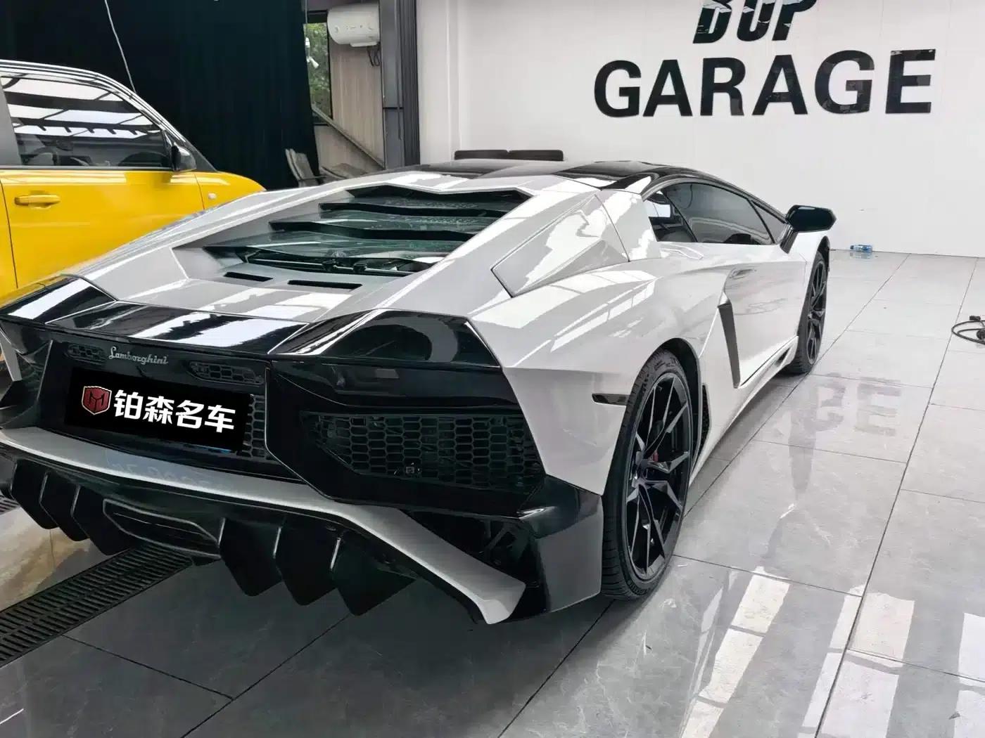 2013 Aventador LP 700-4 Roadster — миниатюра 4