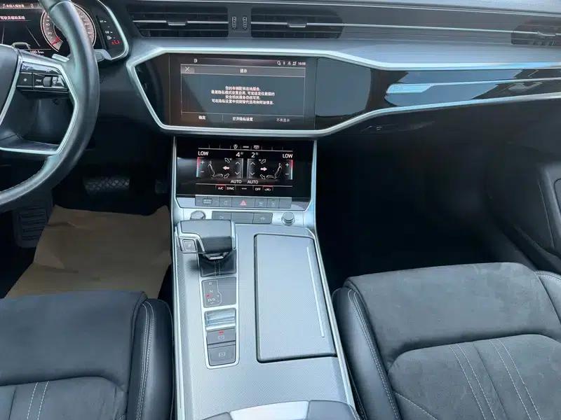 Audi A7L 2024 45 TFSI S-line Dream Crystal Package — миниатюра 10
