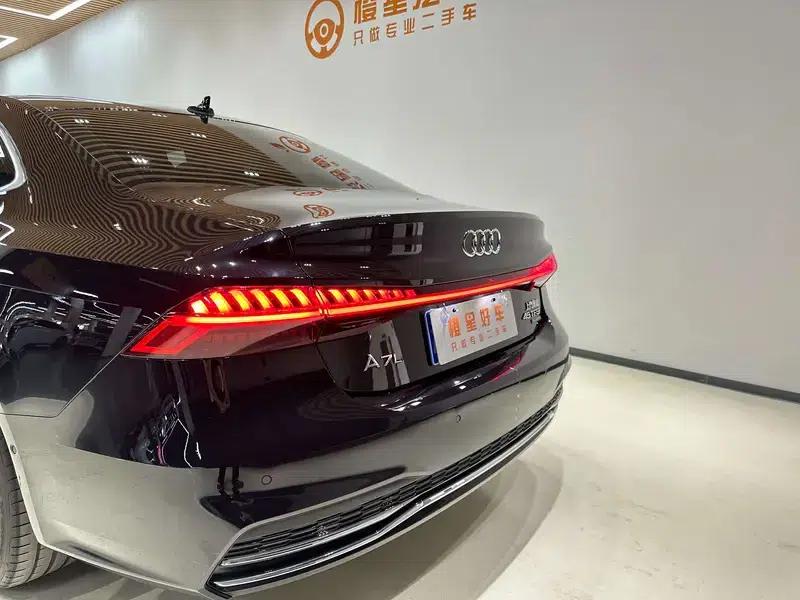 Audi A7L 2024 45 TFSI quattro Luxury Edition — миниатюра 11