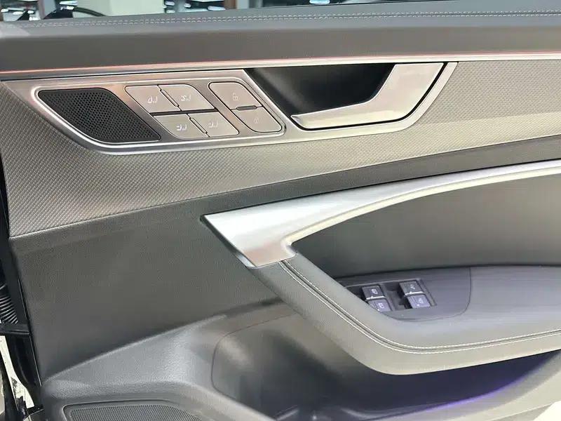 Audi A7L 2024 45 TFSI quattro Luxury Edition — миниатюра 9