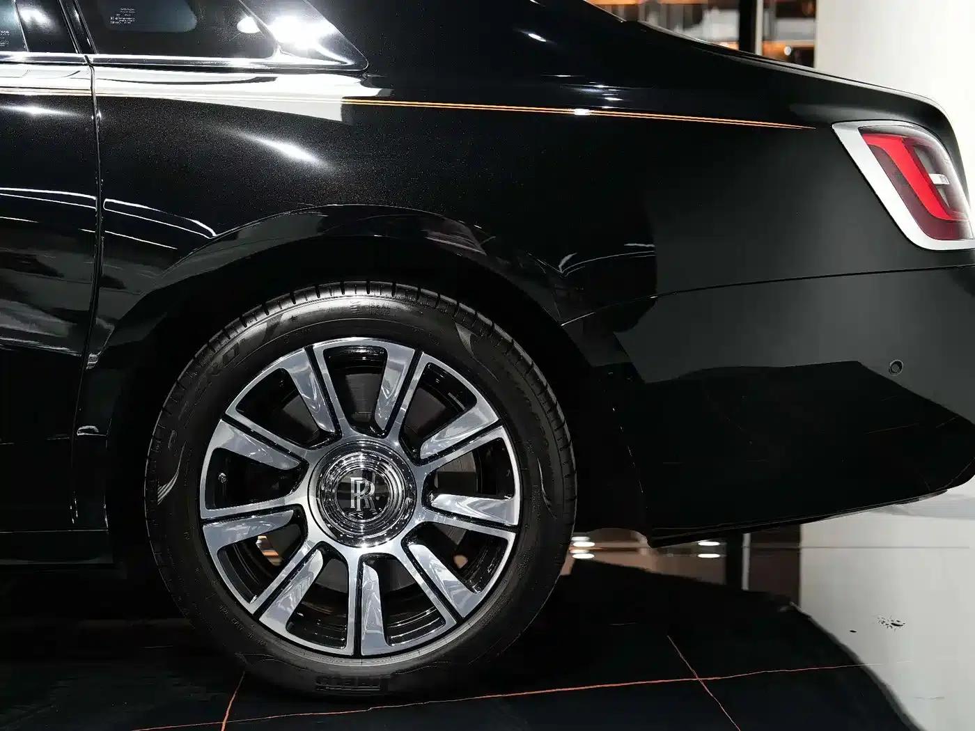 2024 Ghost 6.7T Standard Wheelbase — миниатюра 11
