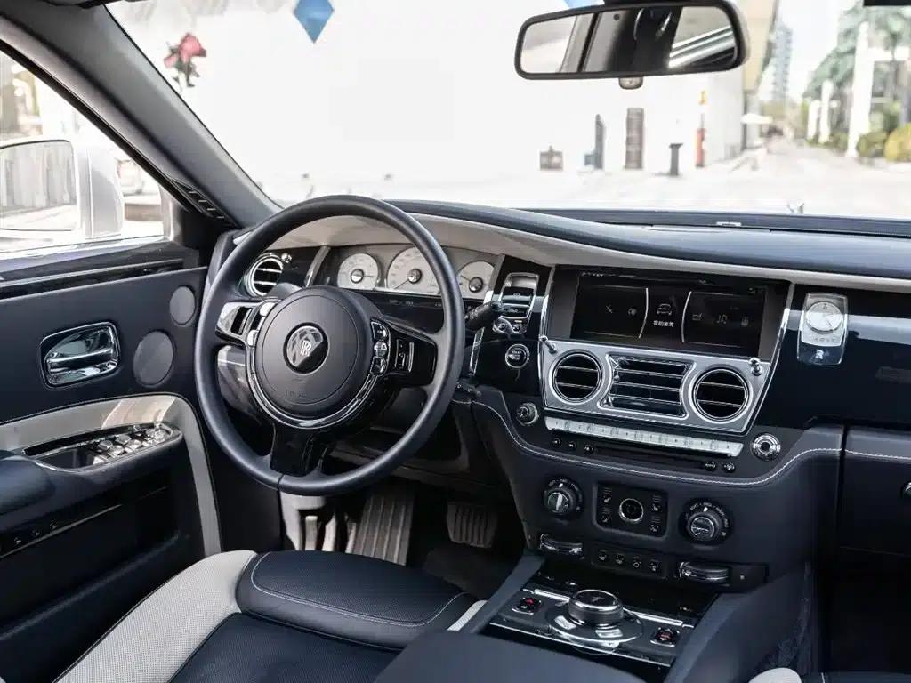 2018 Ghost 6.6T Long Wheelbase — миниатюра 12