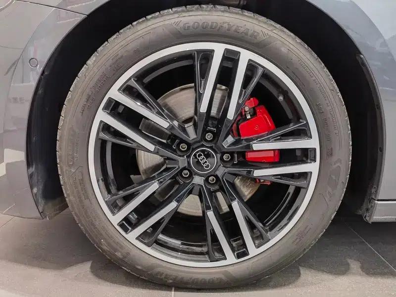 Audi A5L 2026 2.0T Sport quattro — миниатюра 5