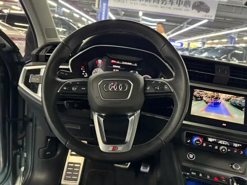 Audi Q3 Sportback 2022 45 TFSI quattro Fashion Edition — миниатюра 11