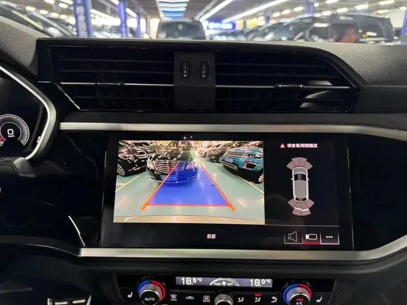 Audi Q3 Sportback 2022 45 TFSI quattro Fashion Edition — миниатюра 6