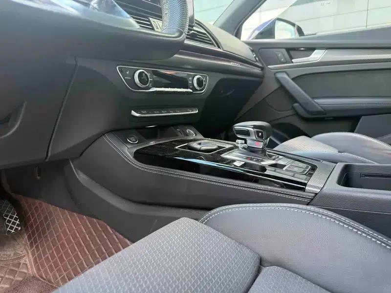 Audi Q5L Sportback 2022 40 TFSI Luxury — миниатюра 12